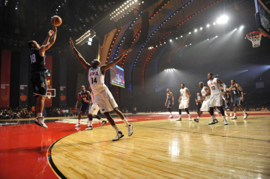 佩德里肩负 佩德里肩负