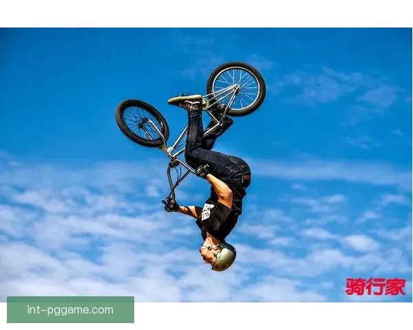 极限运动热潮涌动，BMX赛场再掀风浪