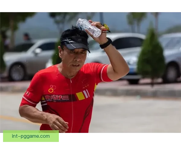 铁人三项大奖赛：冠军之路闪耀风采